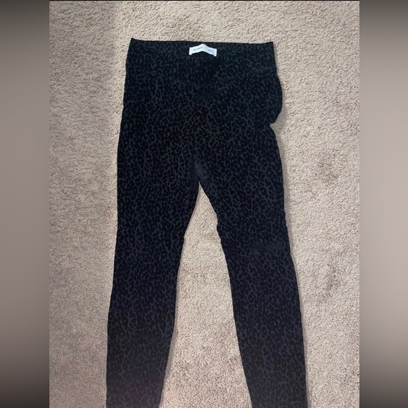 Old Navy Leopard Stevie Pants - Picture 1 of 4